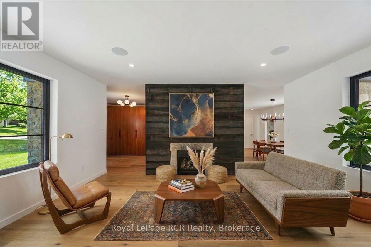 400 2ND AVENUE W - Image 4