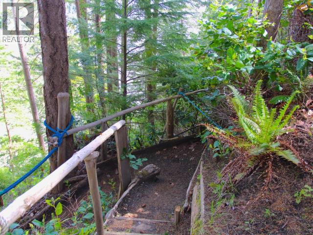 1330 SAVARY ISLAND RD, Savary Island