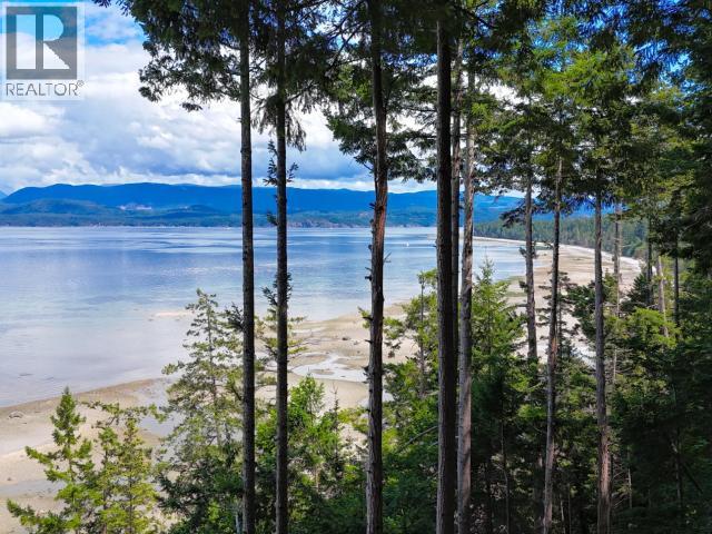 1330 SAVARY ISLAND RD, Savary Island