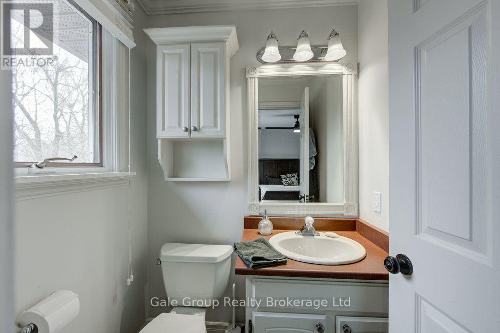 24 VAN NORMAN DRIVE - 18