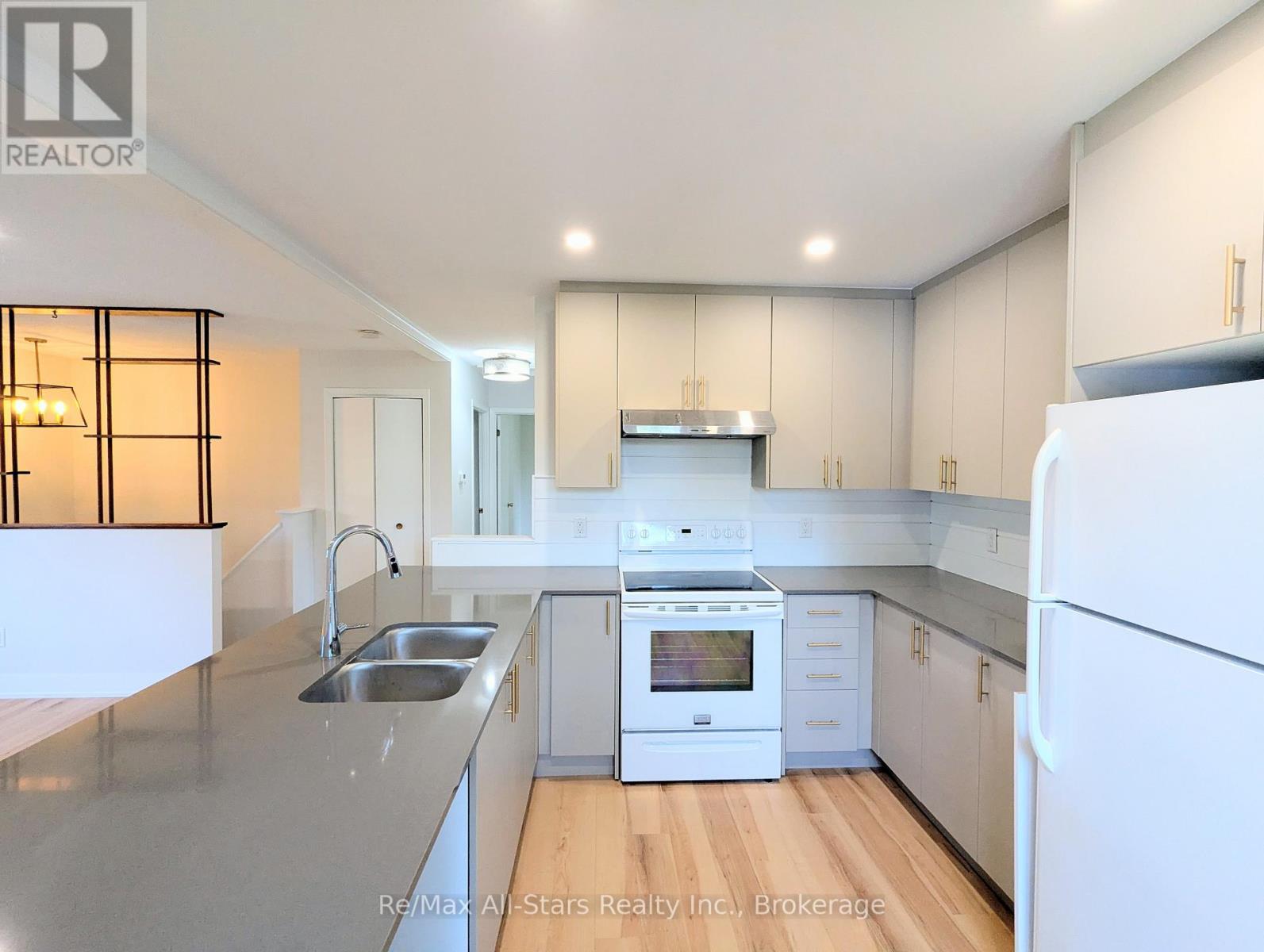 1886 CROFTDALE CRESCENT - Image 14