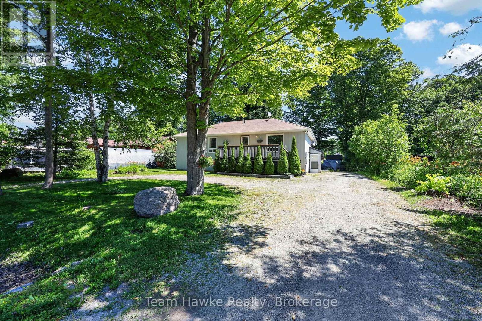37 BELLEHUMEUR ROAD - 2