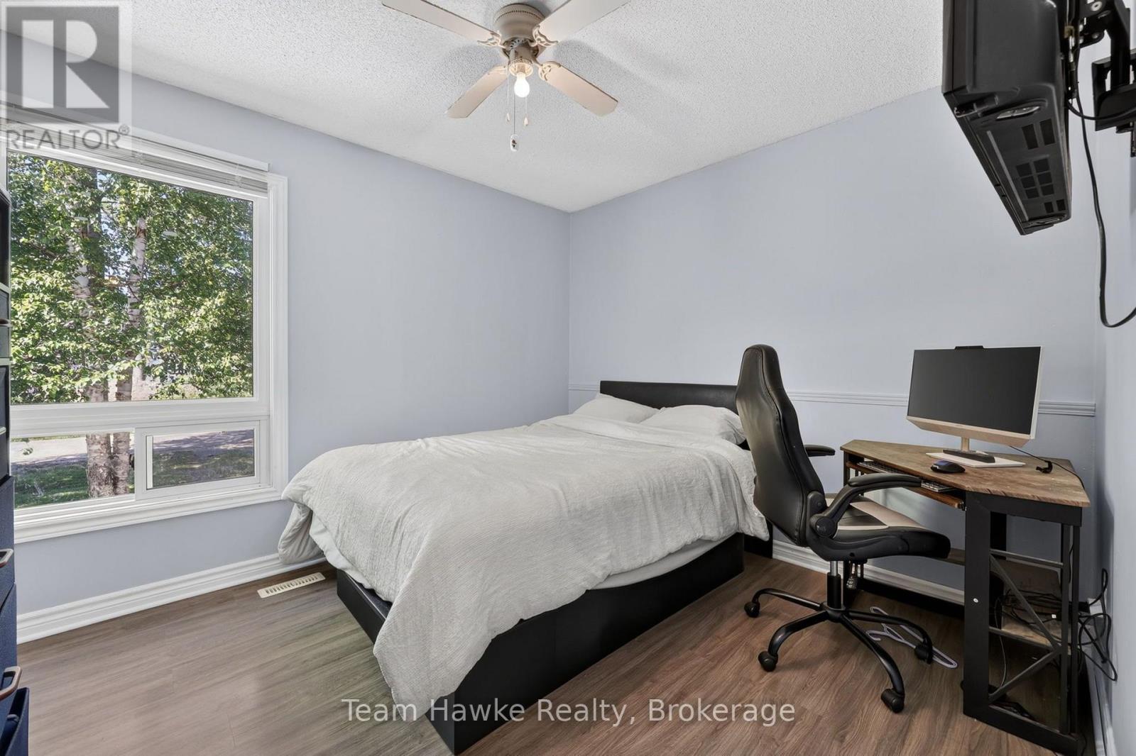 37 BELLEHUMEUR ROAD - 24