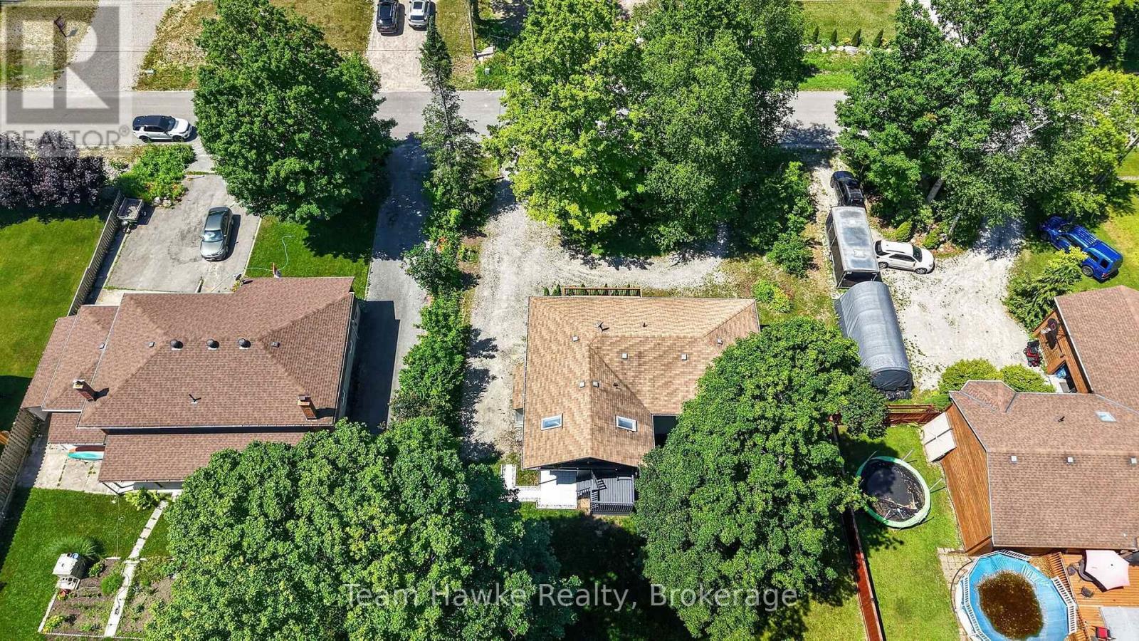 37 BELLEHUMEUR ROAD - 44