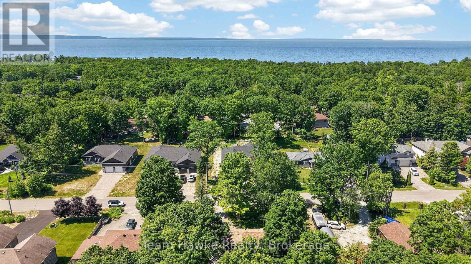 37 BELLEHUMEUR ROAD - 45