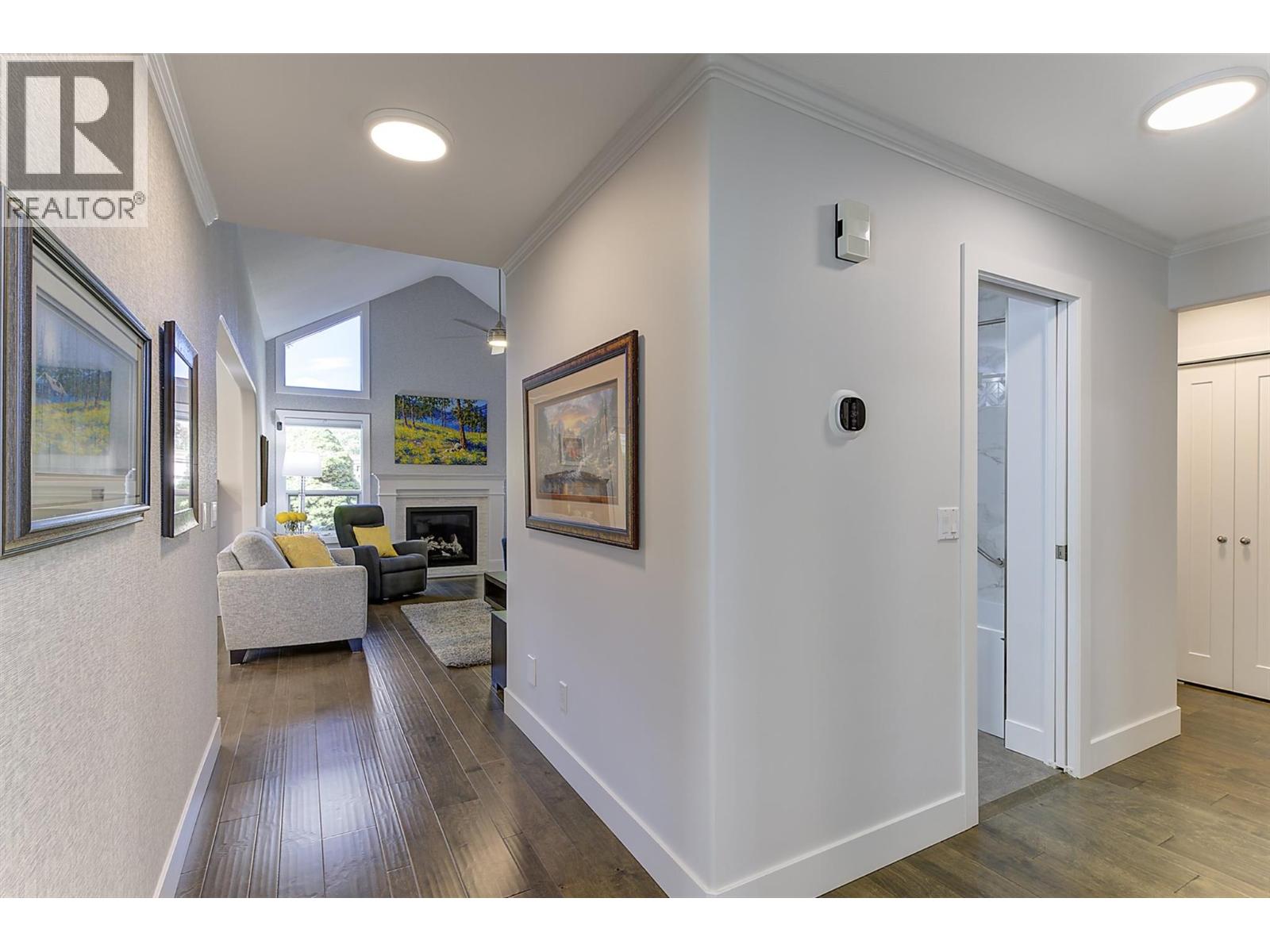 326 650 Lexington Drive, Kelowna