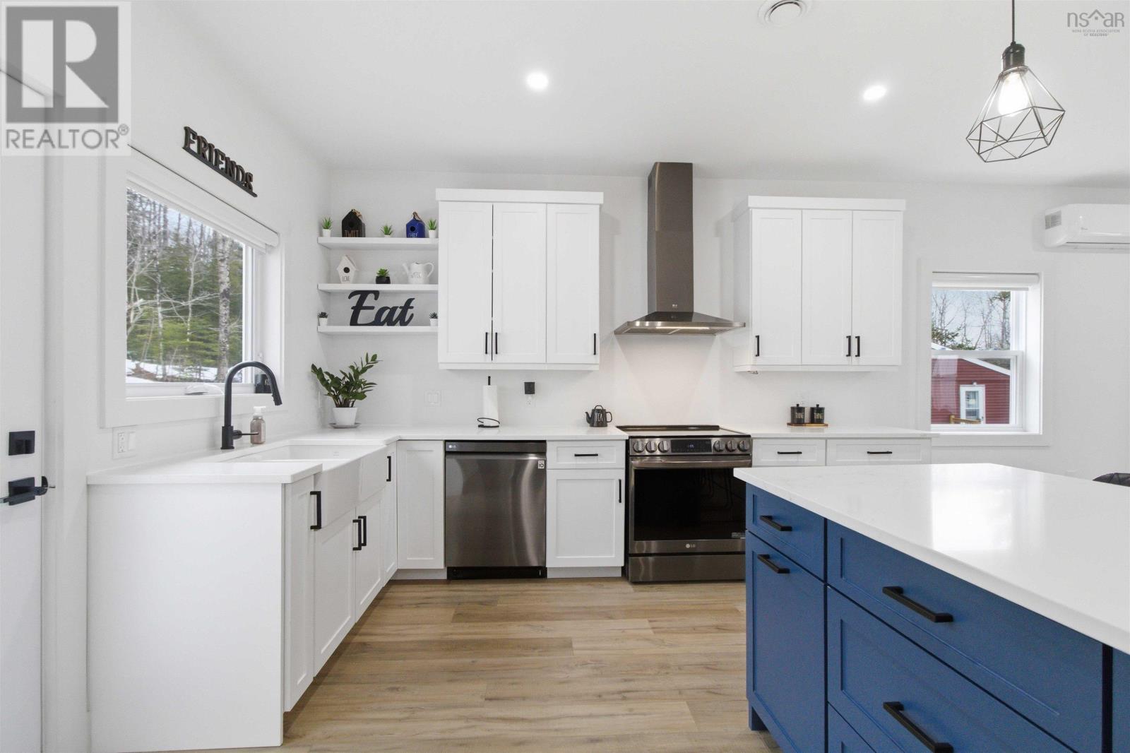 30 Cove Road - 15