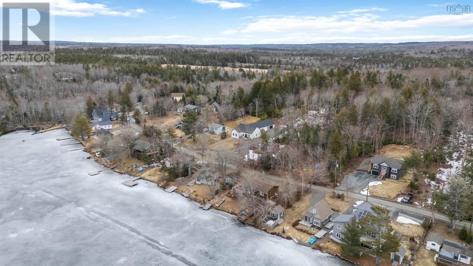 30 Cove Road - 46