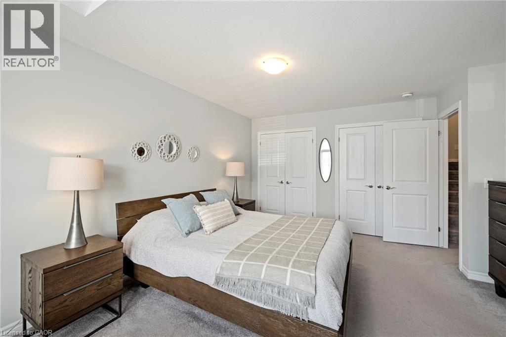 #149 1061 EAGLETRACE Drive - 17