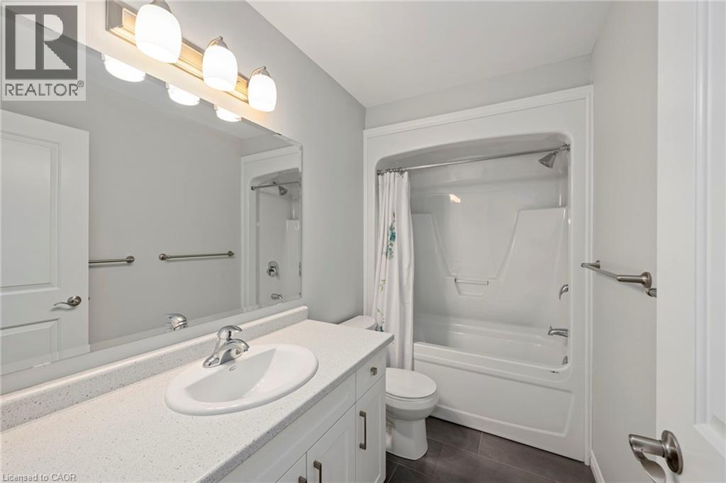 #149 1061 EAGLETRACE Drive - 19