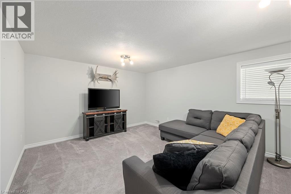 #149 1061 EAGLETRACE Drive - 23