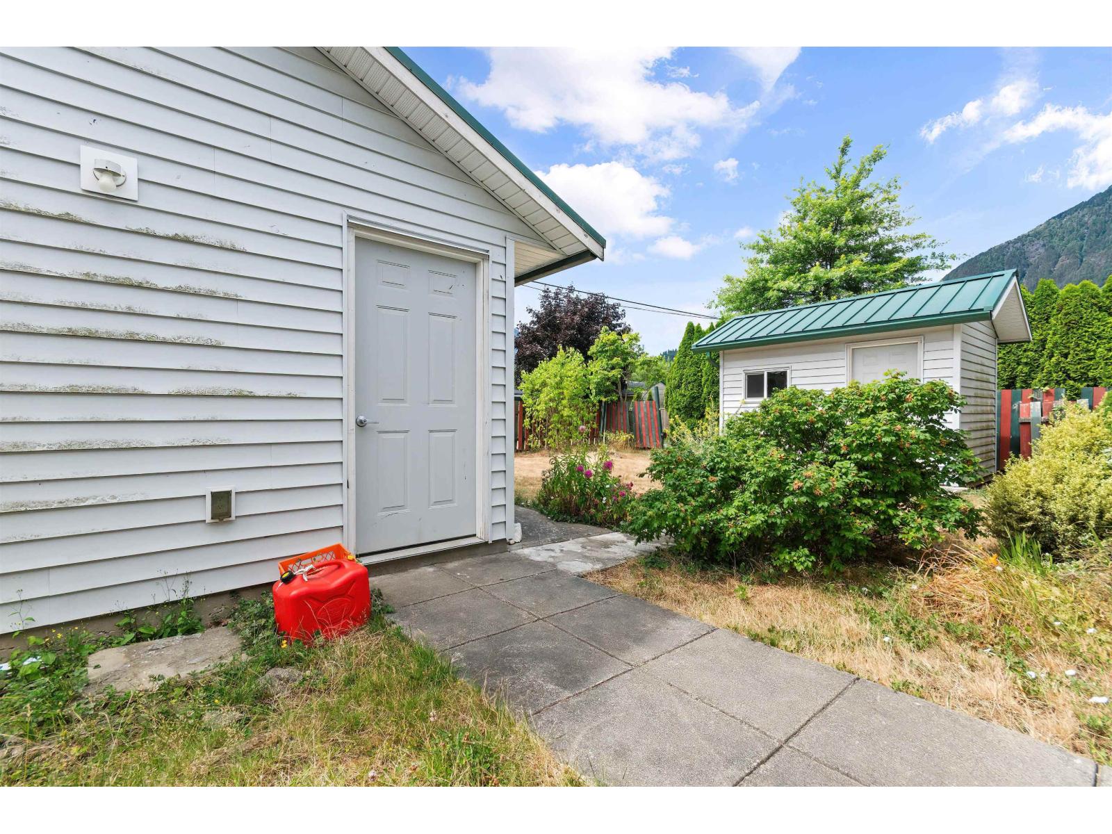 3 Bed, 1 Bath House for Sale in Hope – 578 THACKER AVENUE, Hope – MLS# R3145062 - Image 24