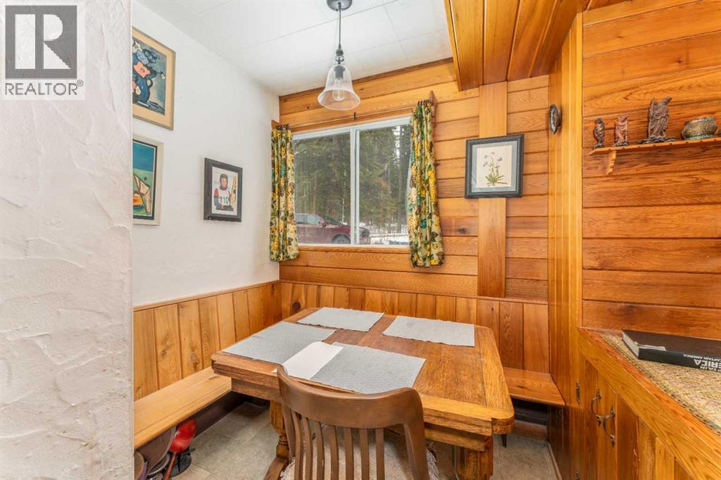 77 Grotto Road - 18
