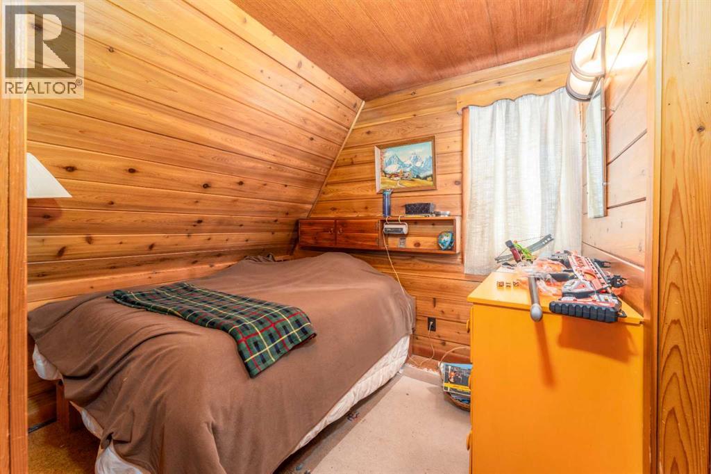 77 Grotto Road - 17
