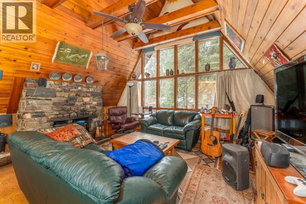 77 Grotto Road - 15