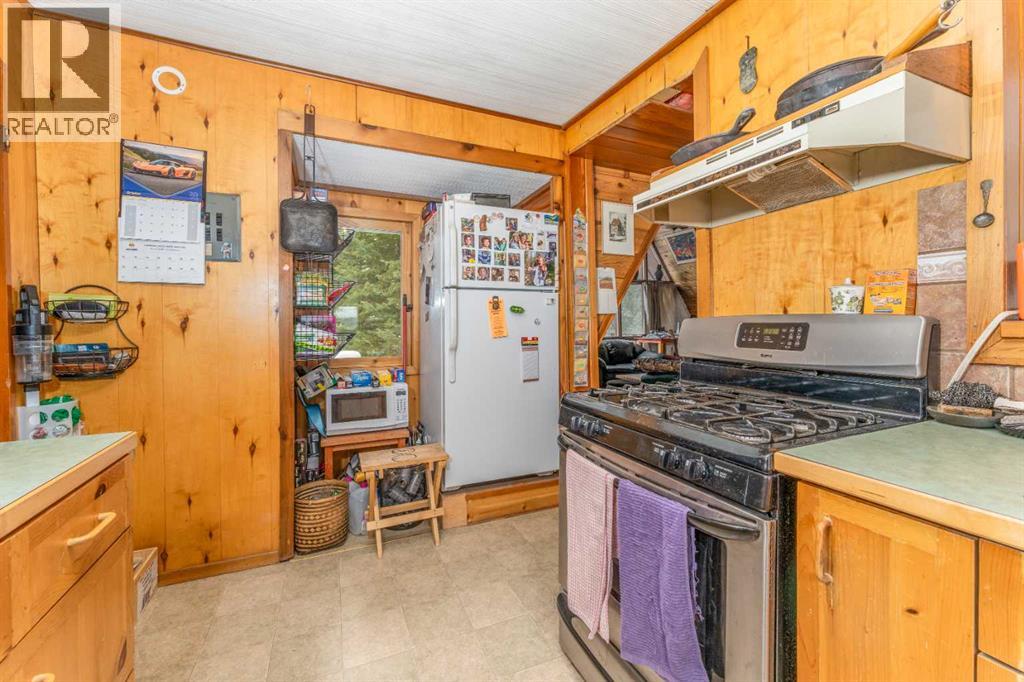 77 Grotto Road - 21