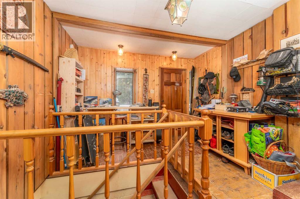 77 Grotto Road - 23