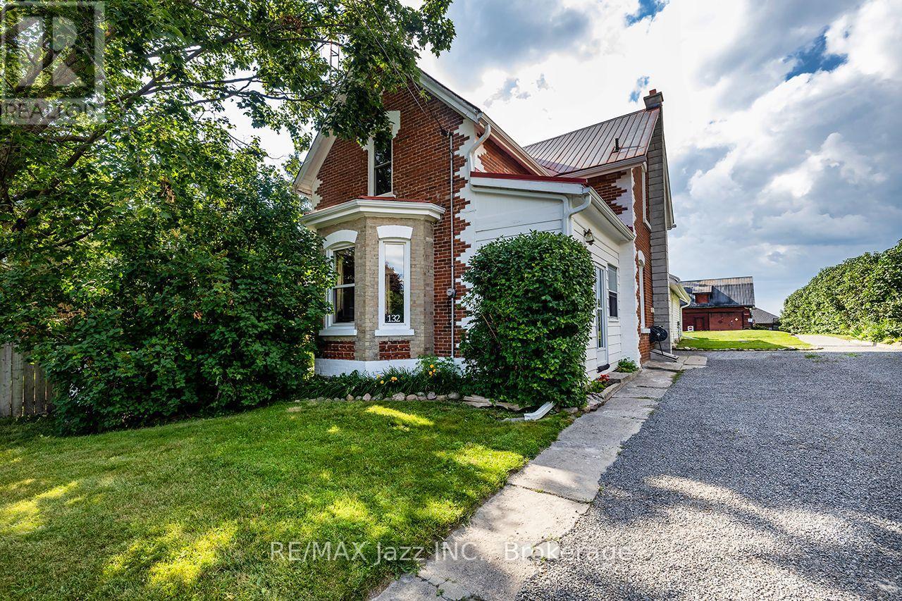 132 KING STREET - 3