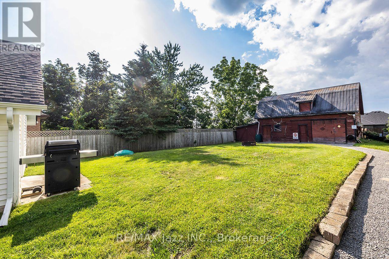 132 KING STREET - 34