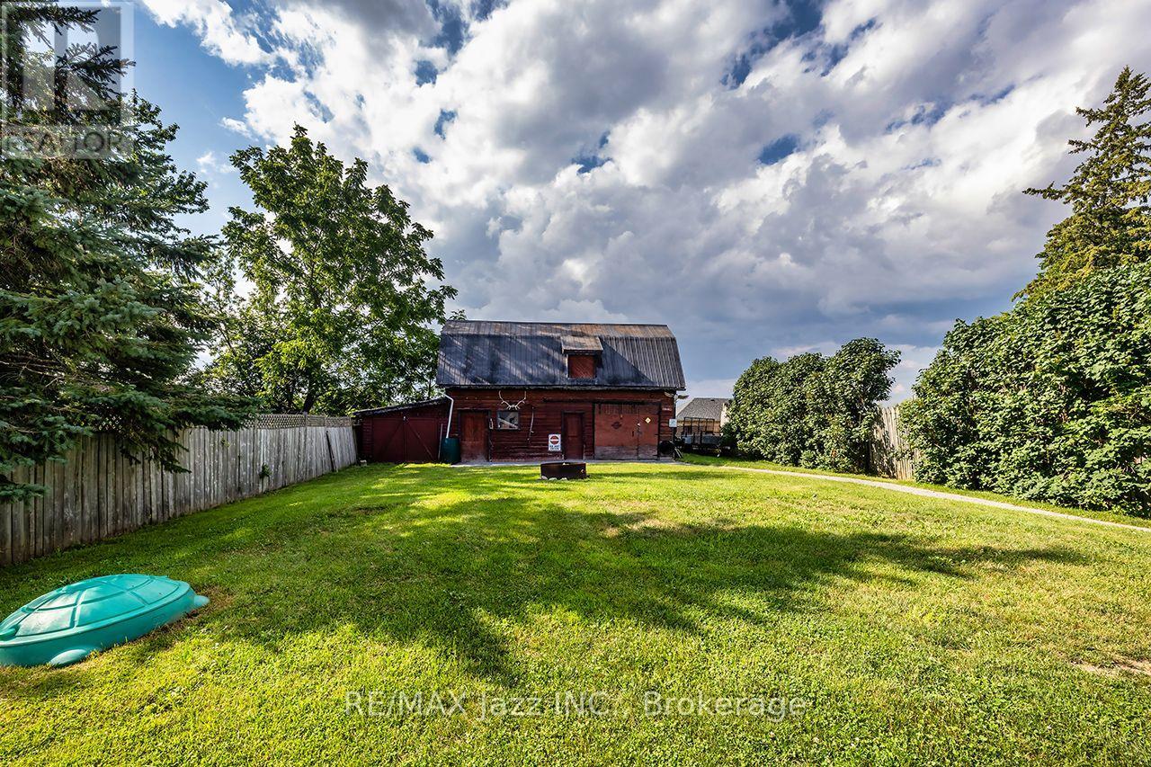 132 KING STREET - 39