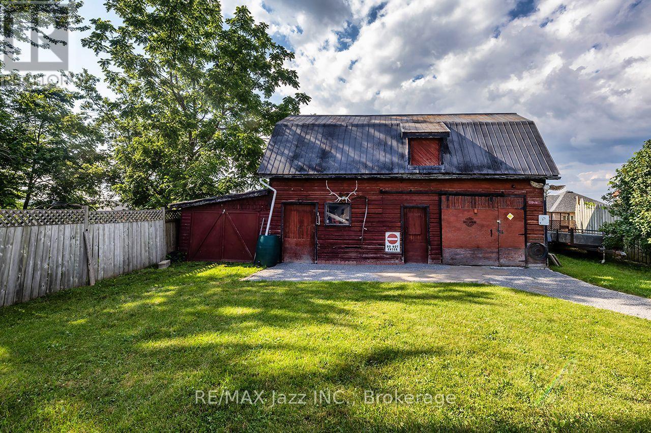 132 KING STREET - 41