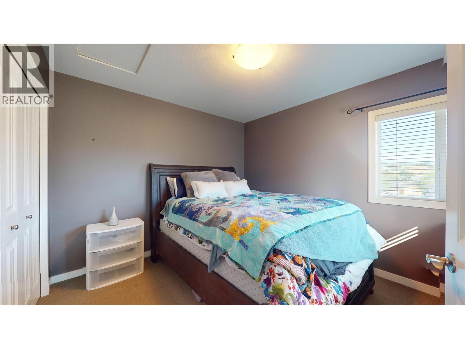 #21 218 Glen Park Drive - 24