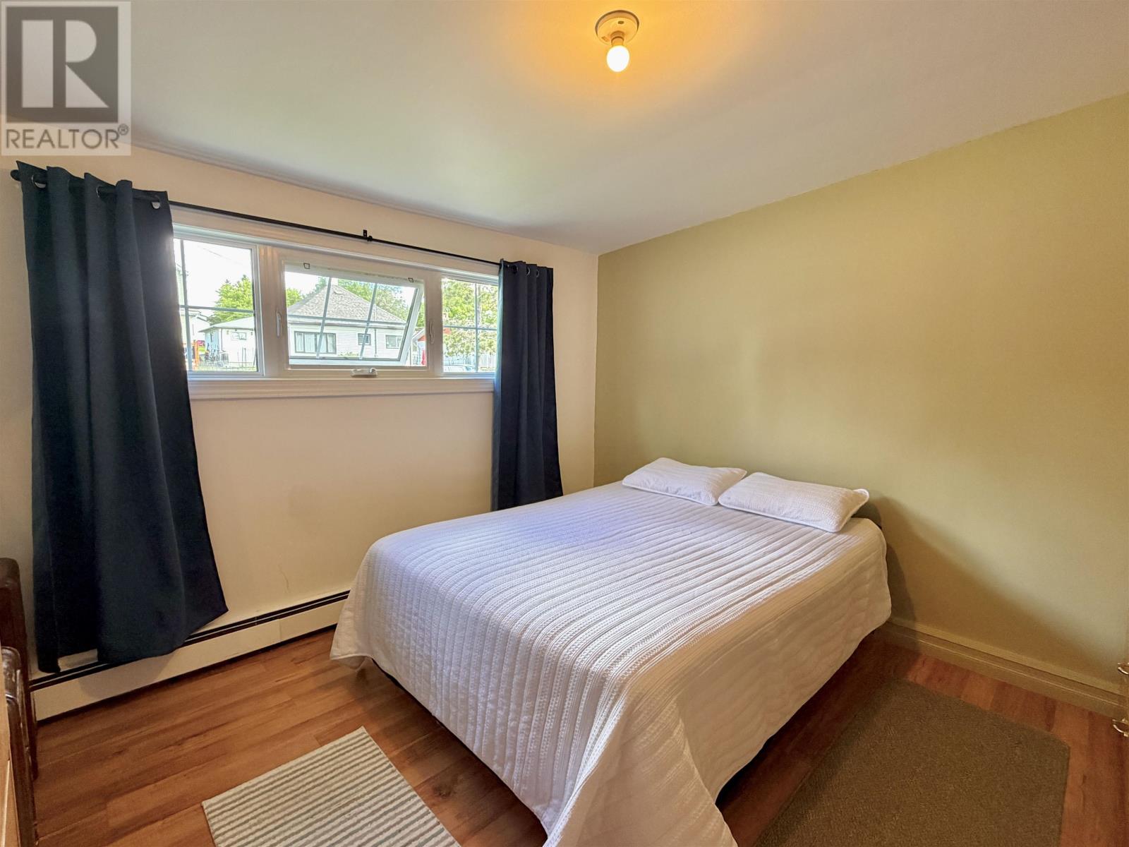 817 SECOND ST S - 14