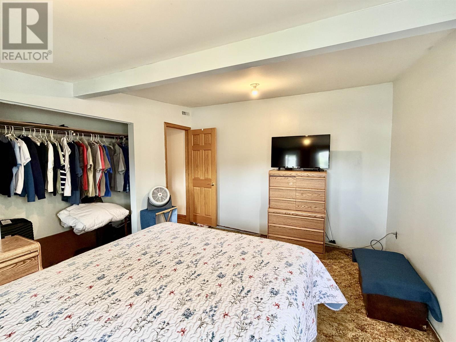 817 SECOND ST S - 13