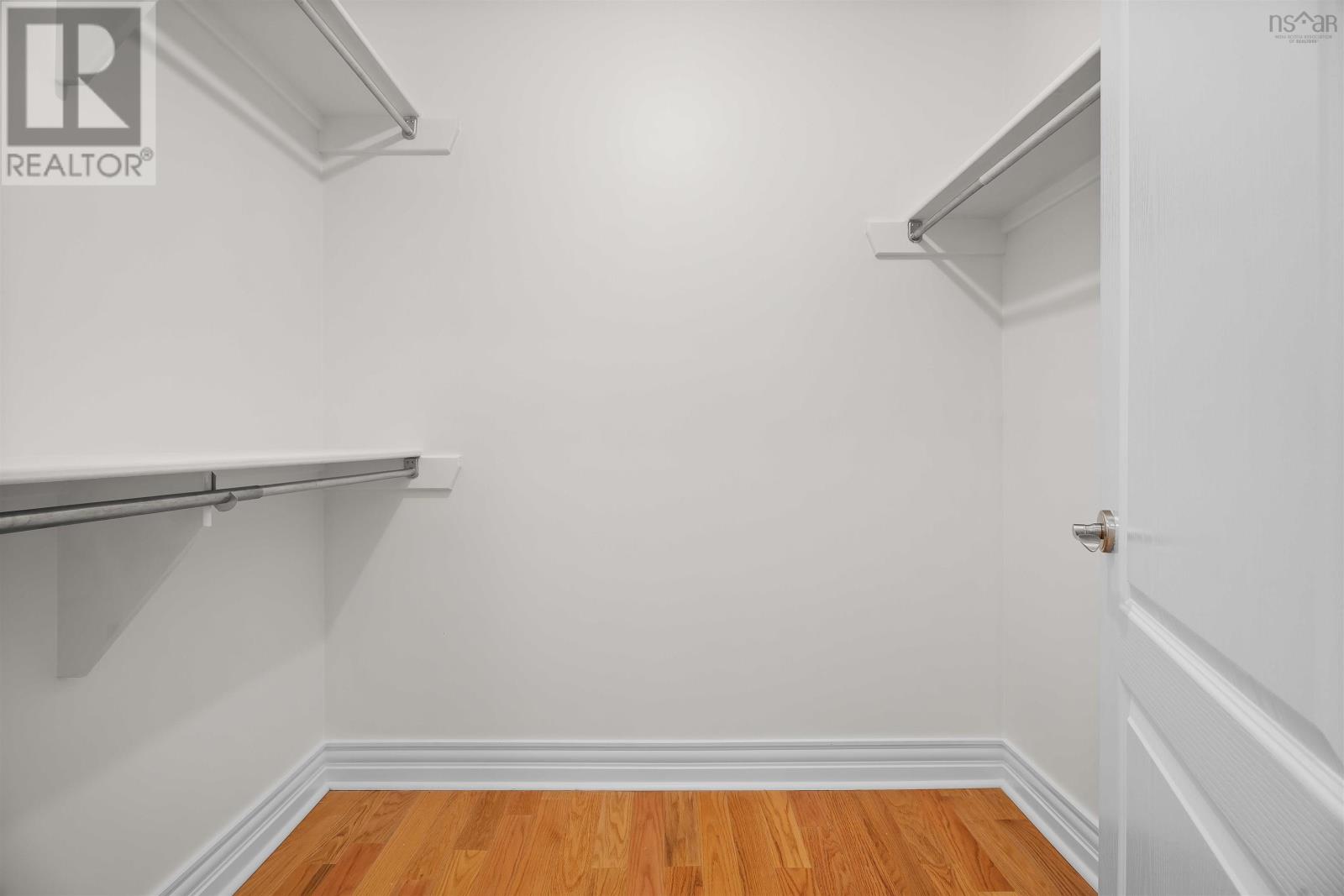 #207 5839 Cunard Street - 25