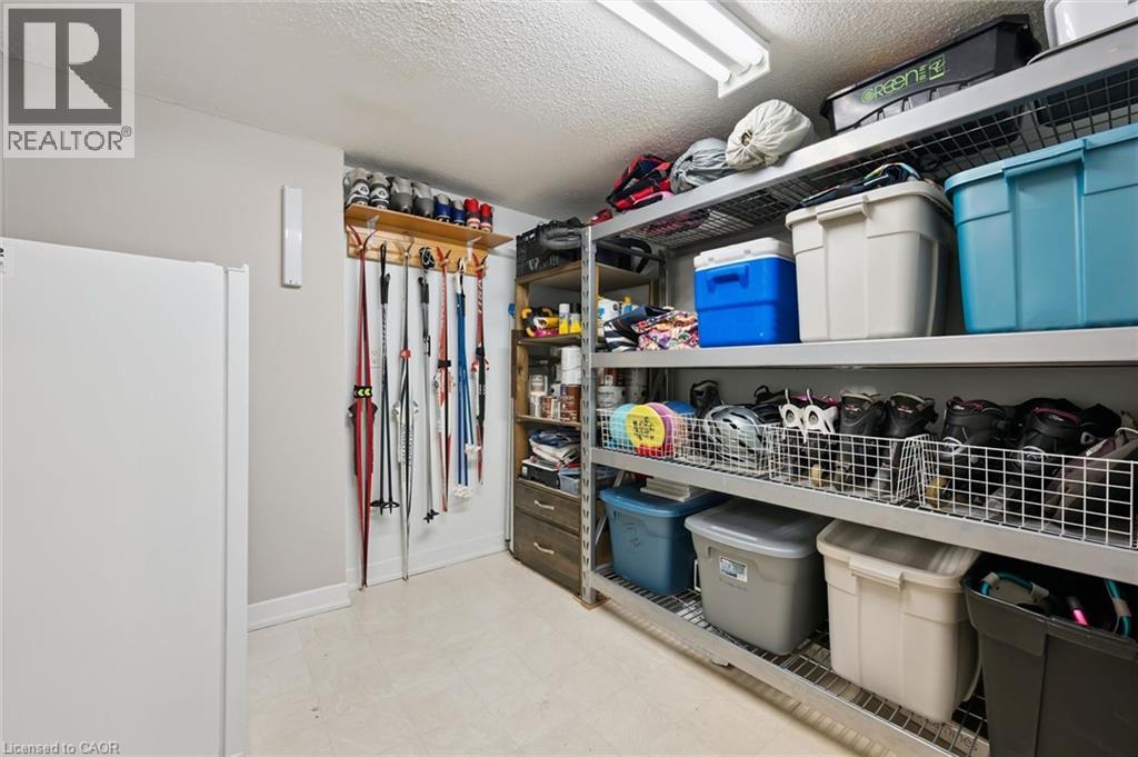 #PH2 260 SHELDON Avenue N - Image 29
