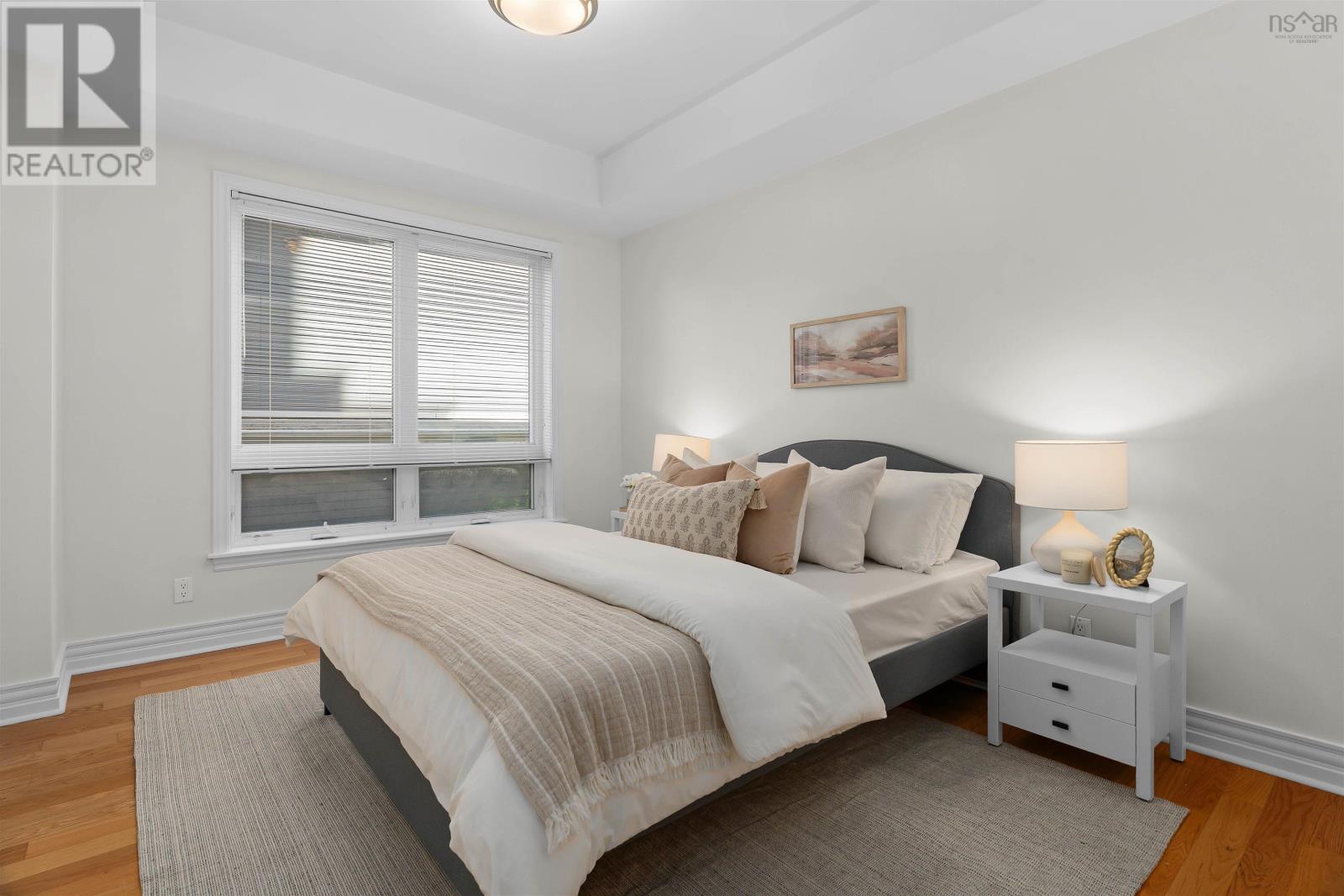 #207 5839 Cunard Street - 23