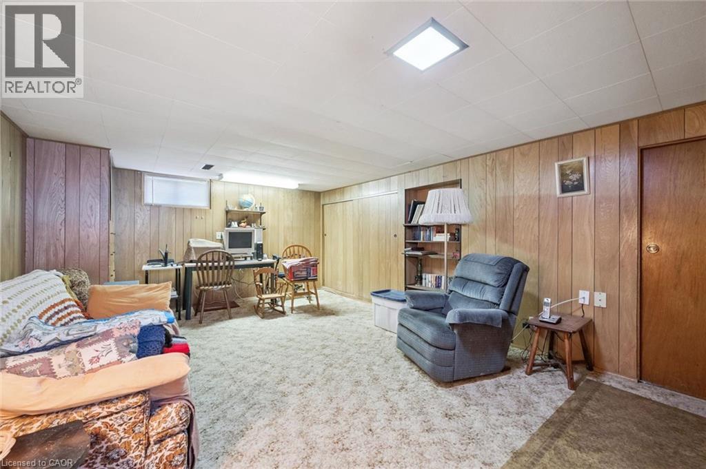 75 ARNOLD Street - 24