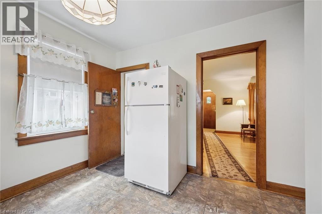 75 ARNOLD Street - 12