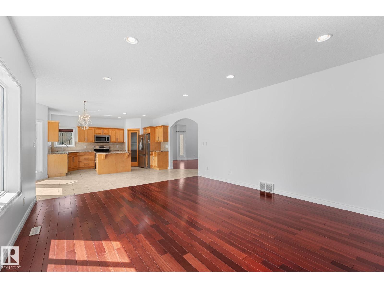 16115 134 ST NW - 24