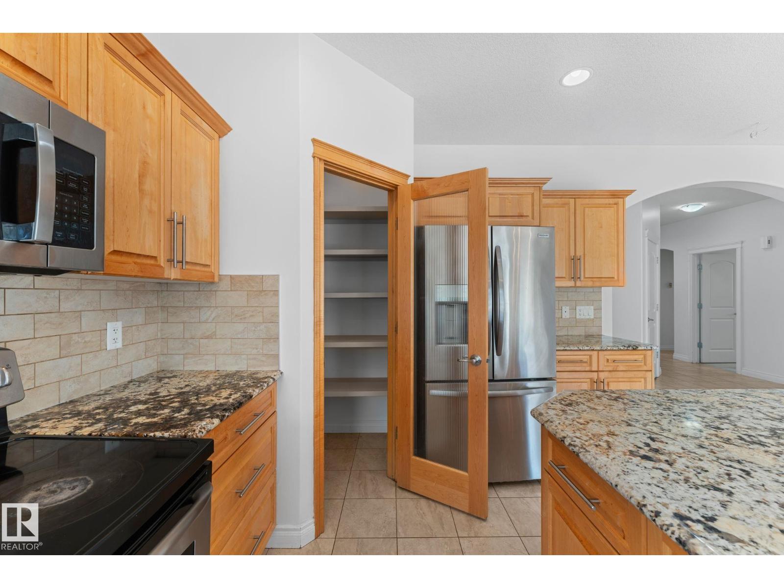 16115 134 ST NW - 31