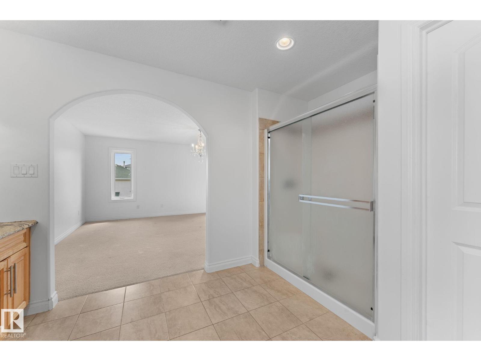 16115 134 ST NW - 45