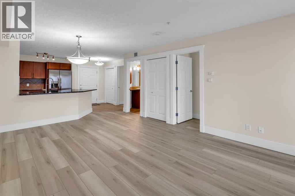 #102 500 Rocky Vista Gardens NW - 12