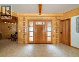 Dining room - 8100/8104 Silver Star Road Road, Vernon, BC V1B3N1 Photo 16