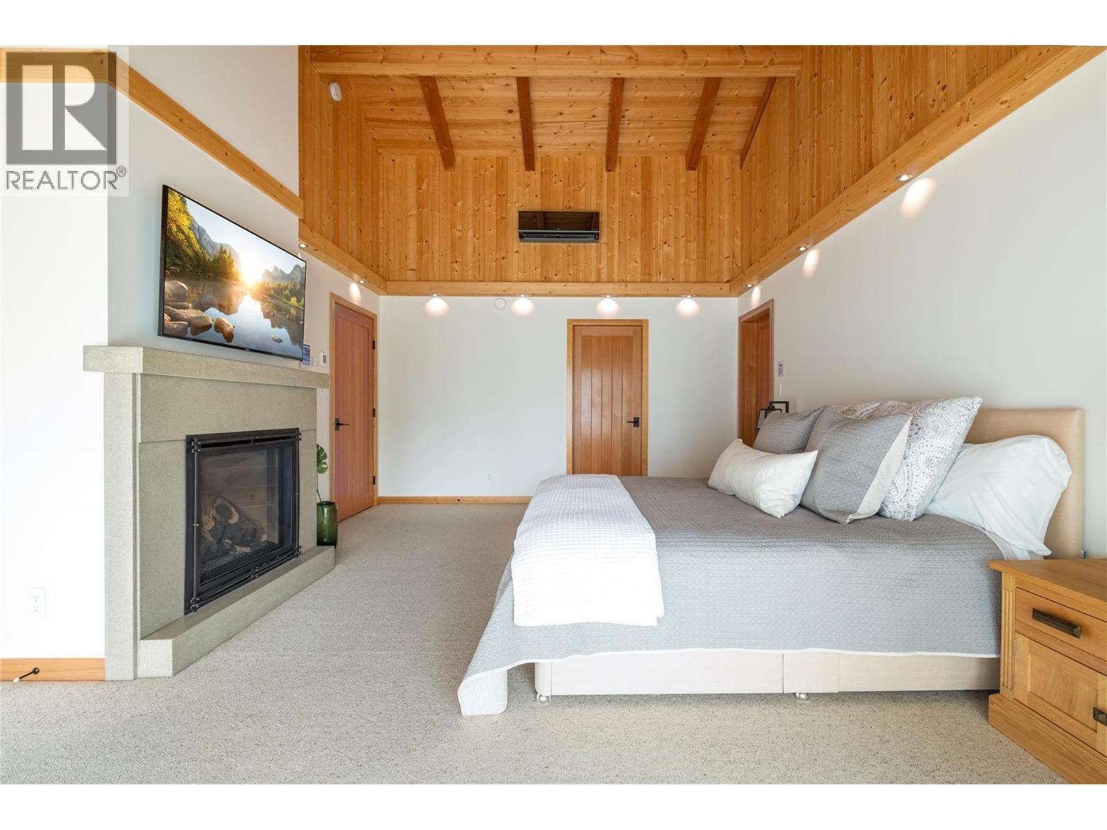 8100/8104 Silver Star Road Road - 41