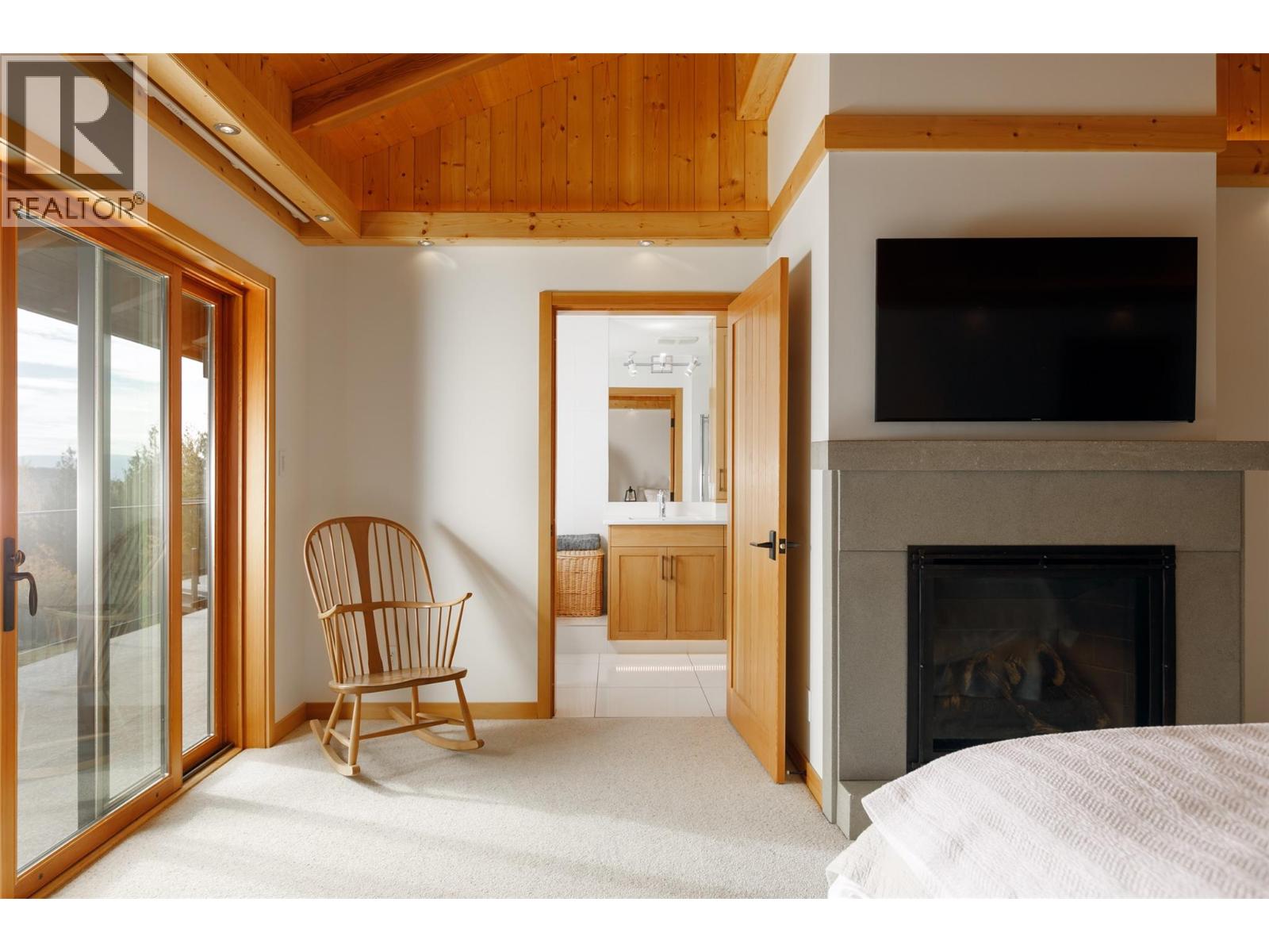 8100/8104 Silver Star Road Road - 42