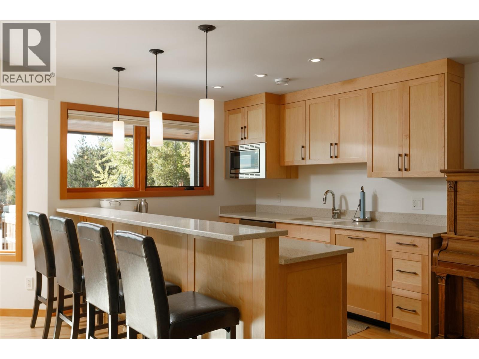 8100/8104 Silver Star Road Road - 58