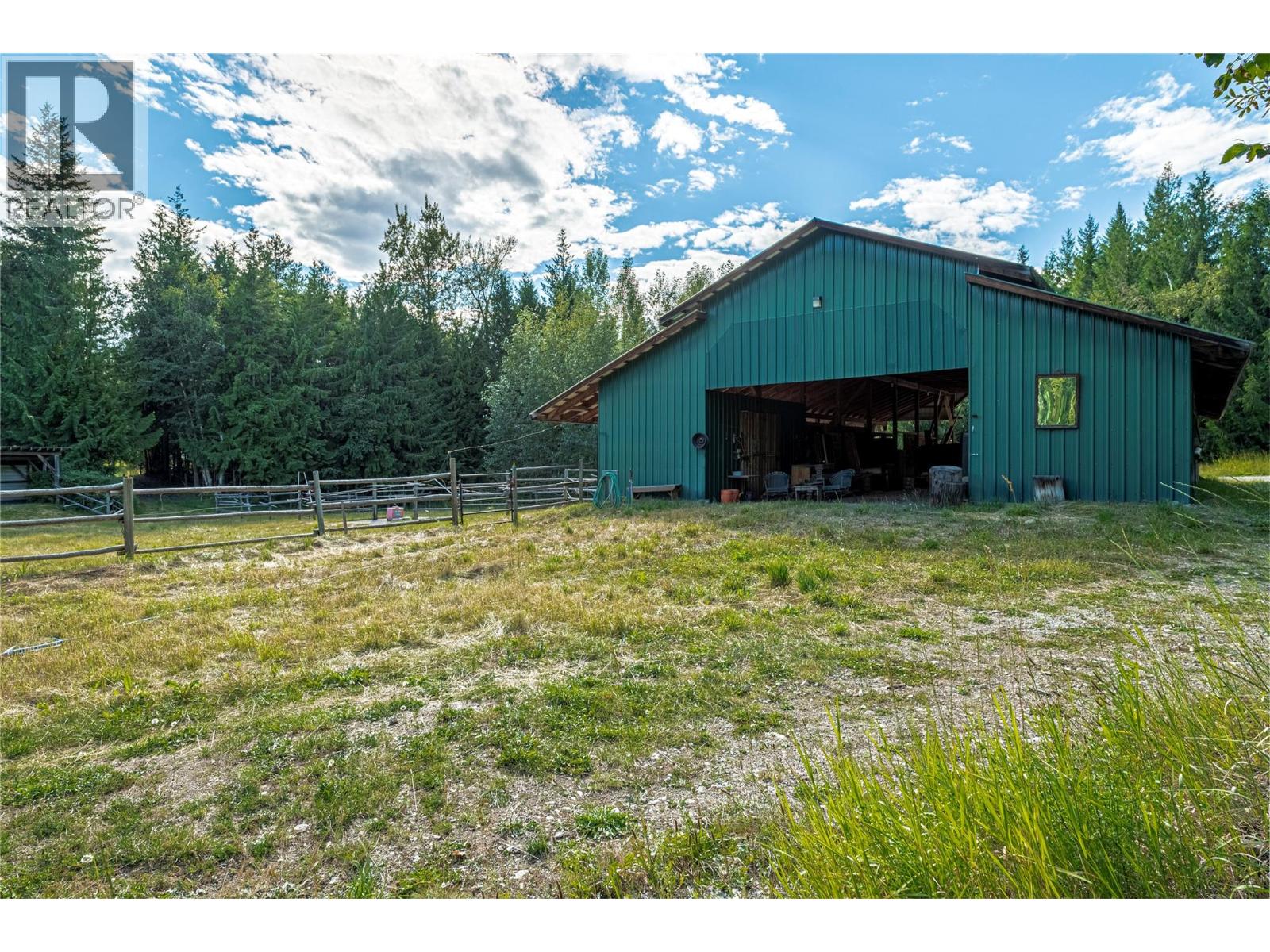 8100/8104 Silver Star Road Road - 94
