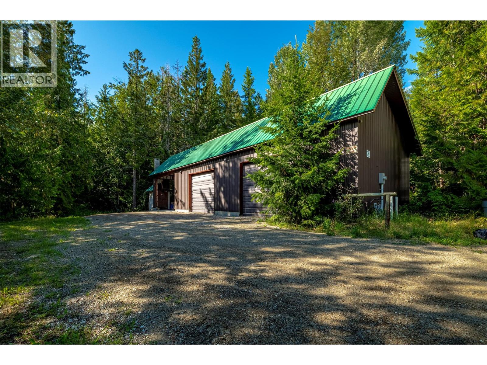 8100/8104 Silver Star Road Road - 88