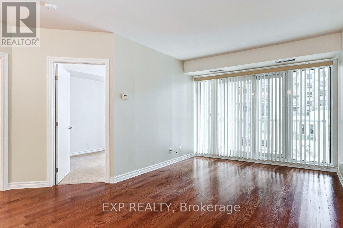 #304 234 RIDEAU STREET - 24