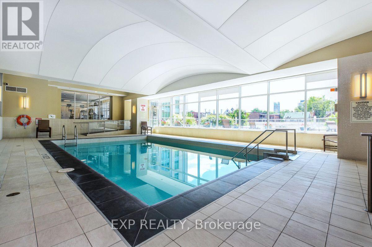 #304 234 RIDEAU STREET - 9