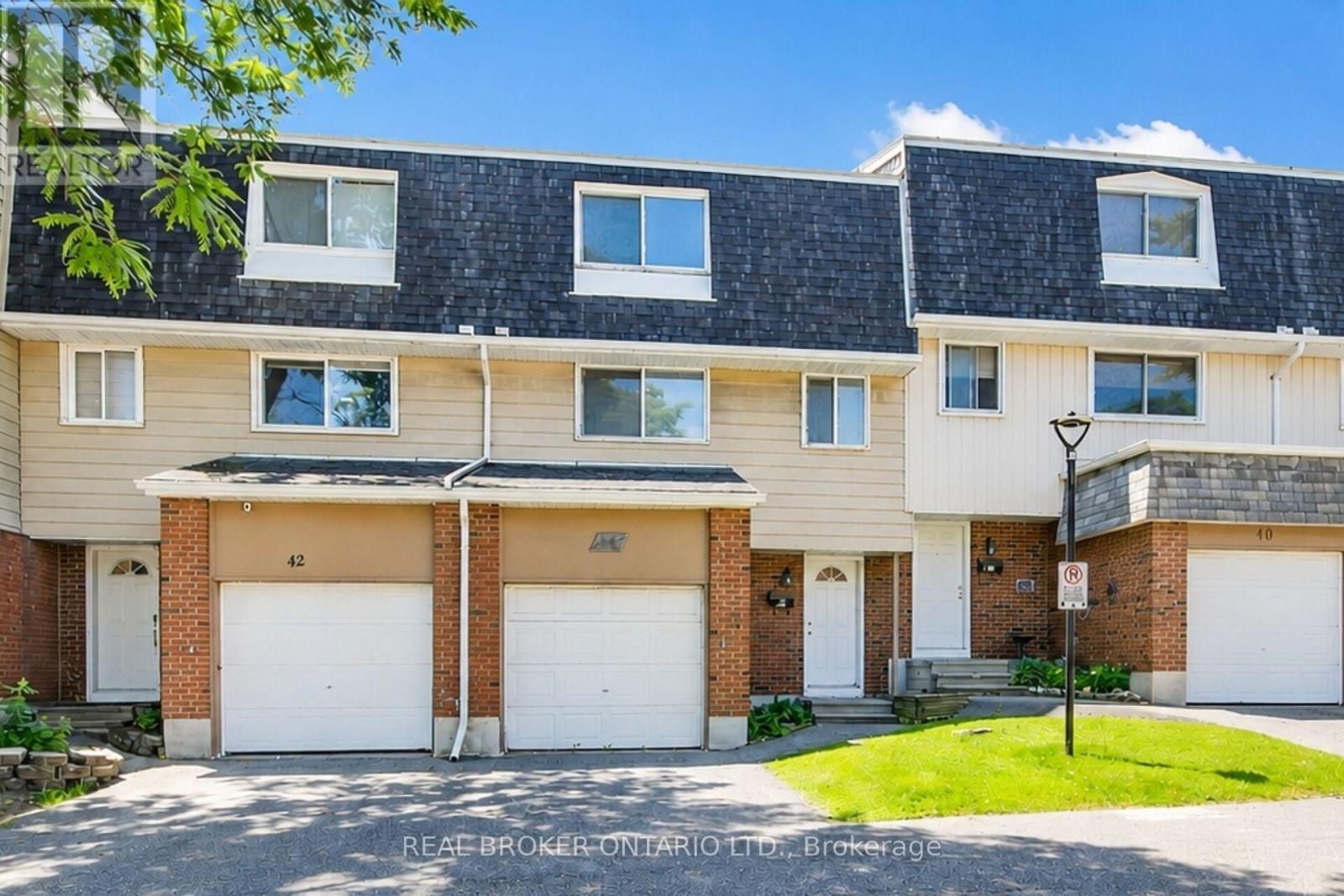 #41 2669 SOUTHVALE CRESCENT - 1