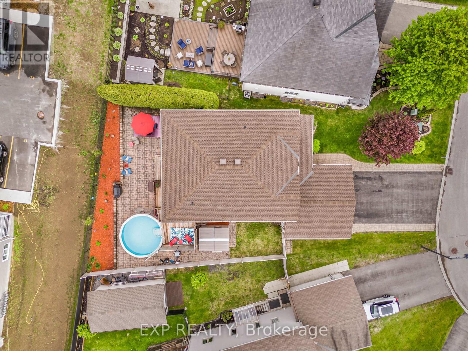 224 TOPAZE CRESCENT - 45