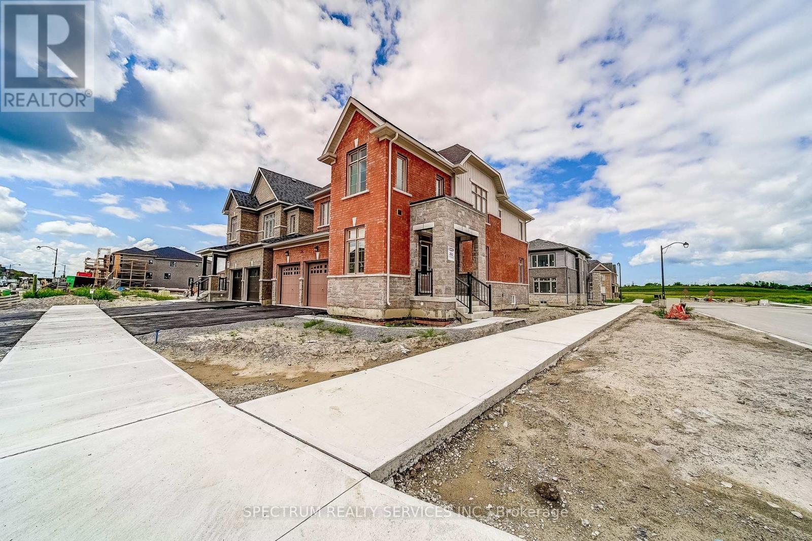 52 FATHER MUCKLE AVENUE - 1
