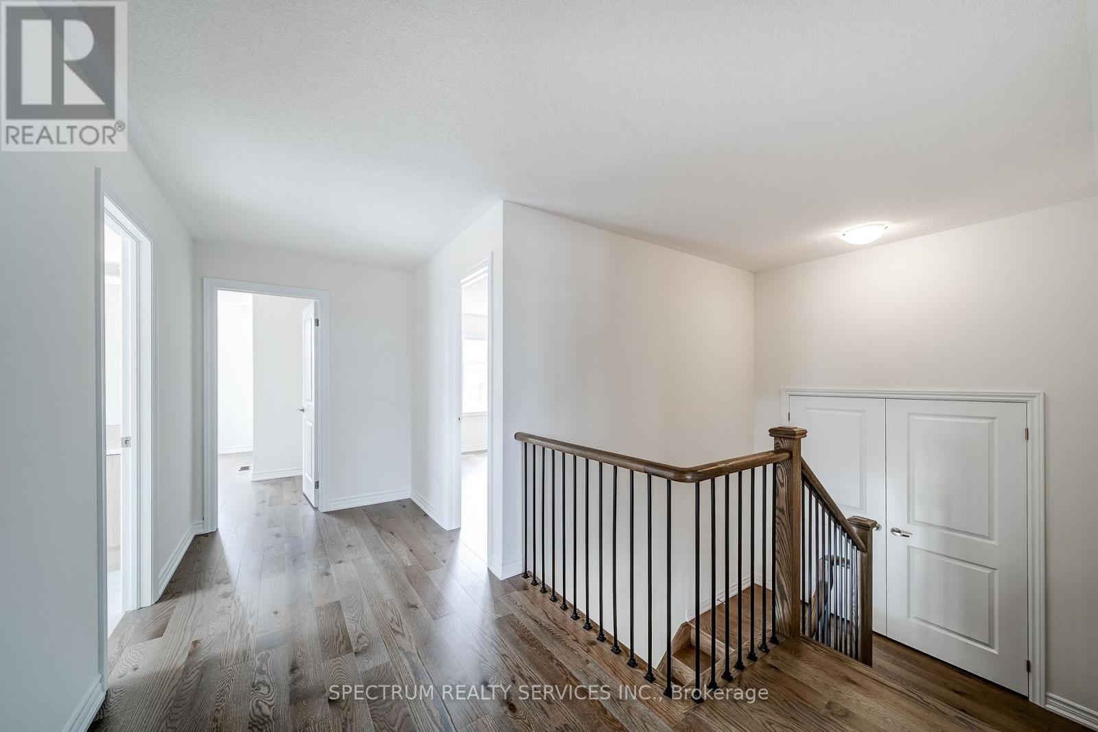 52 FATHER MUCKLE AVENUE - 28