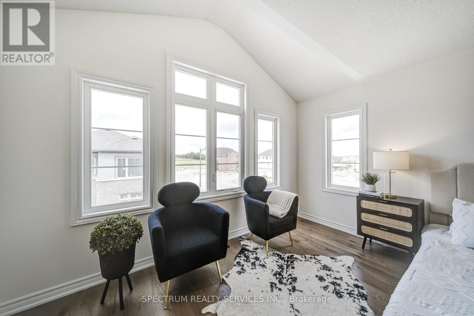 52 FATHER MUCKLE AVENUE - 31